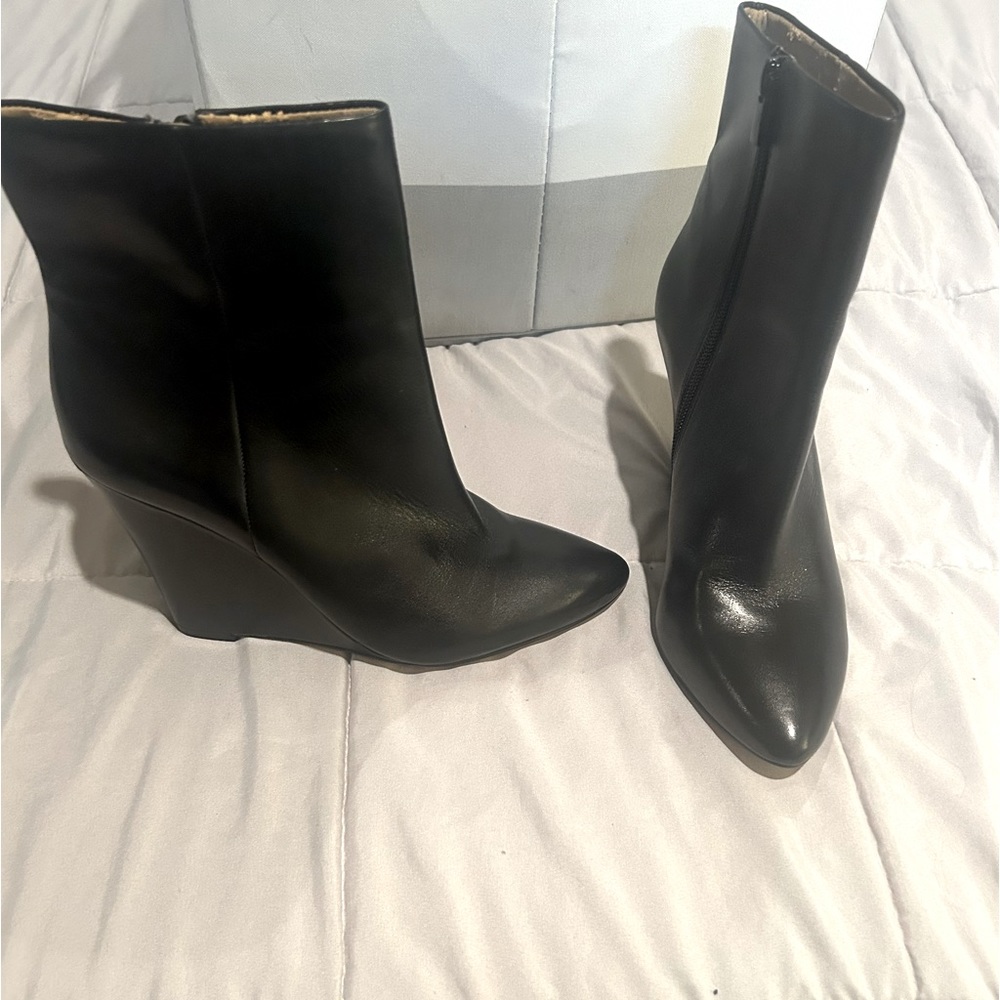 NWT Ann Taylor Ankle Wedge Boots (Emerson)